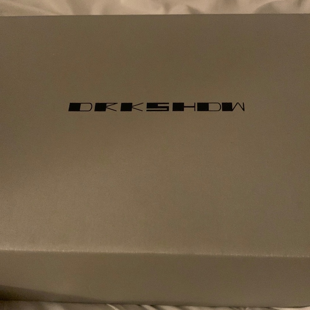 Brand New out the box Rick Owens size 41 made in Italy Cargo sneaks black/milk